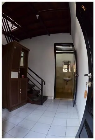 Гостевой дом Tirta Yoga Падангбай